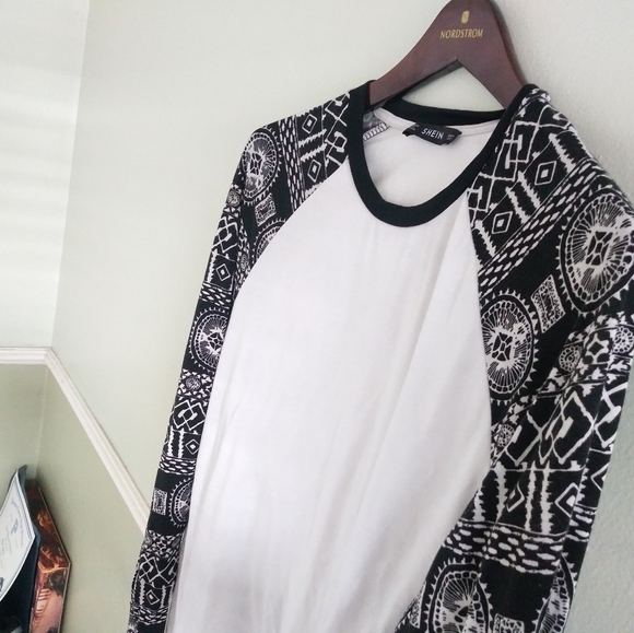 Shein Shirt Black and White w/sleeve pattern - Picture 6 of 6